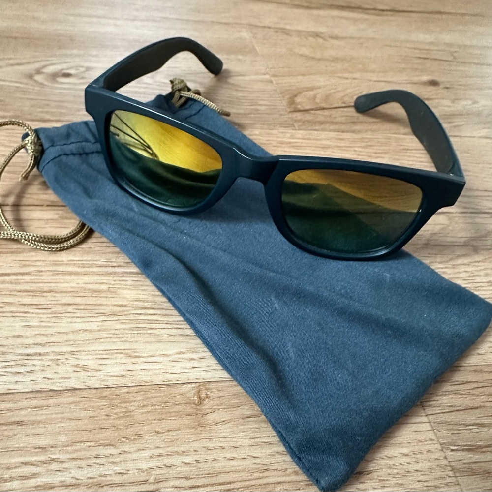 Lululemon Seawheeze Finisher Sunglasses